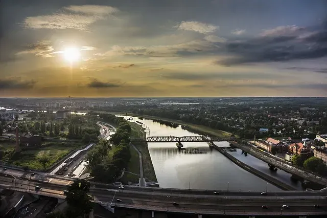 Wrocław: miasto stu mostów i jego skarby